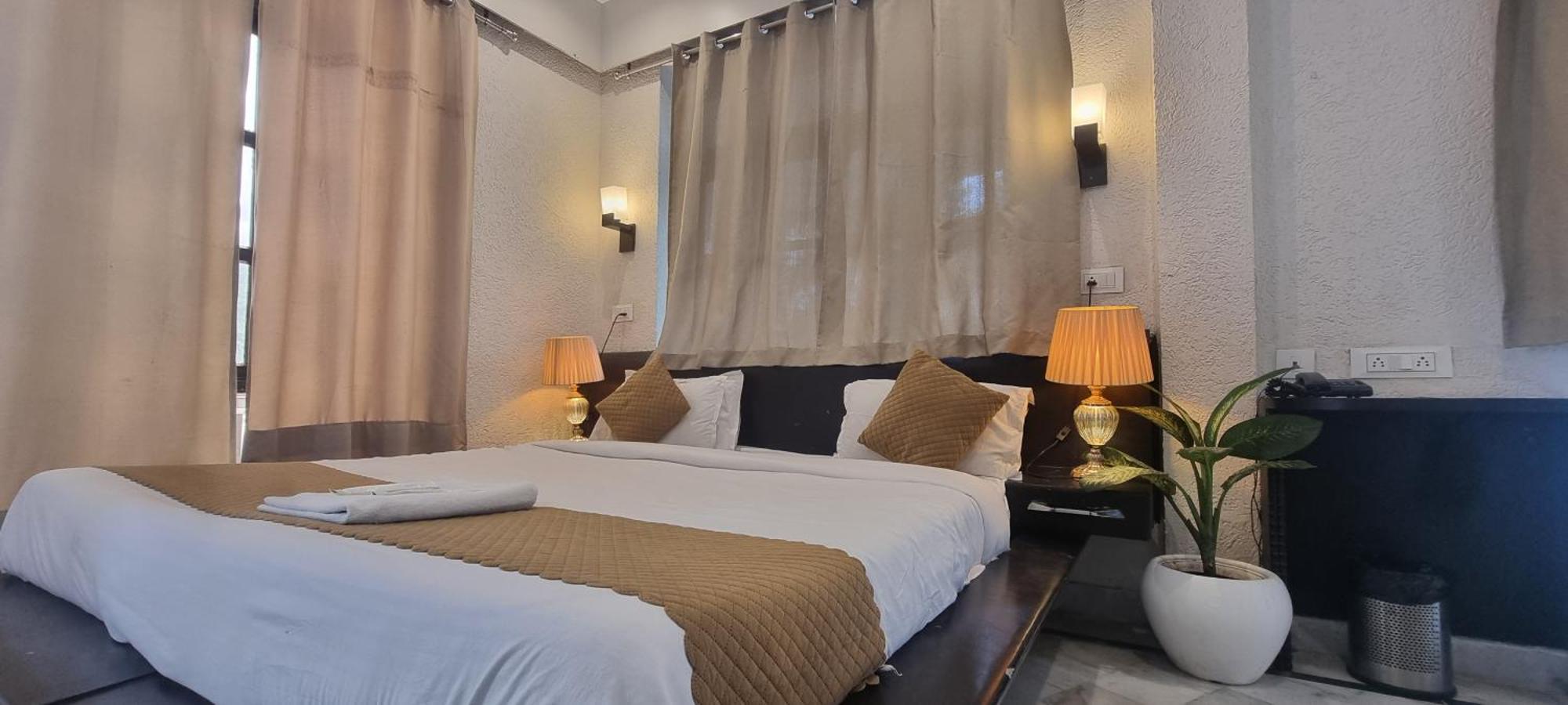 Praana Wellness Resort By Around Stays リシケーシュ エクステリア 写真